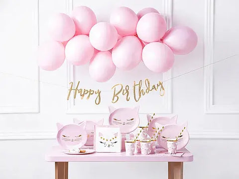 Katinėlių temos šventinė atributika