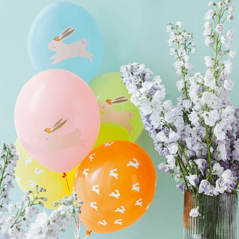 Kita šventinė atributika šventėms