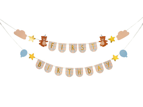 Dviejų eilių „First Birthday“ girlianda su meškučiais, debesėliais, auksinėmis žvaigždutėmis ir pastelinėmis languotomis vėliavėlėmis