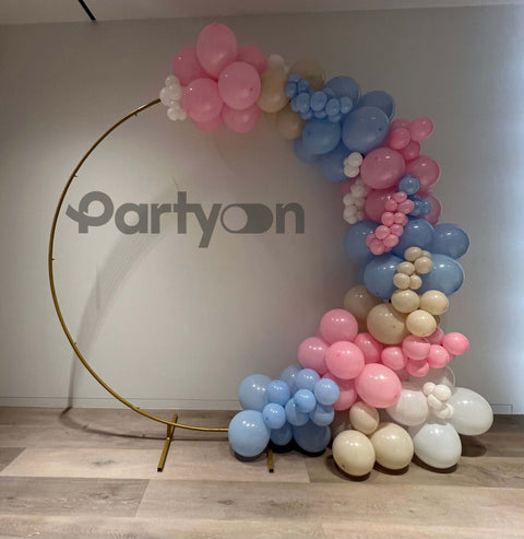 balionų girlianda rožinė mėlyna baby shower gender reveal pigi girlianda