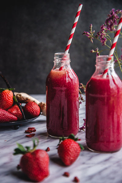 Popieriniai šiaudeliai "Red stripes"