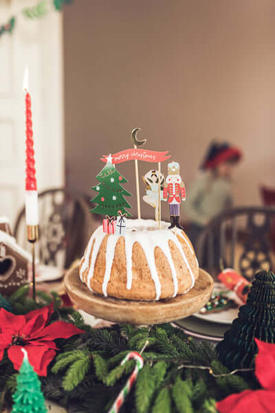 Kalėdinės žvakės "Santa"