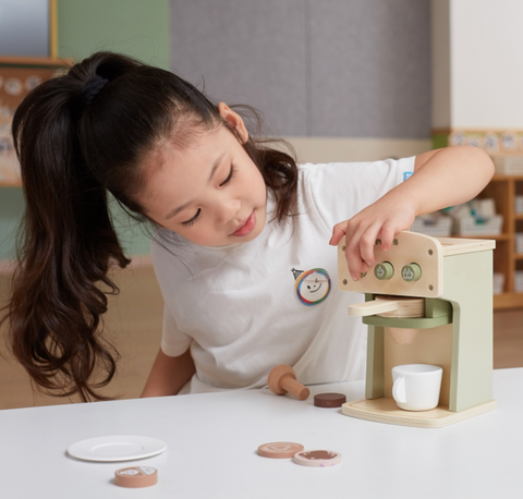 mediniai žaislai dovanos vaikams kavos aparatas virtuvėlės žaislai pigūs idėjos dovanoms