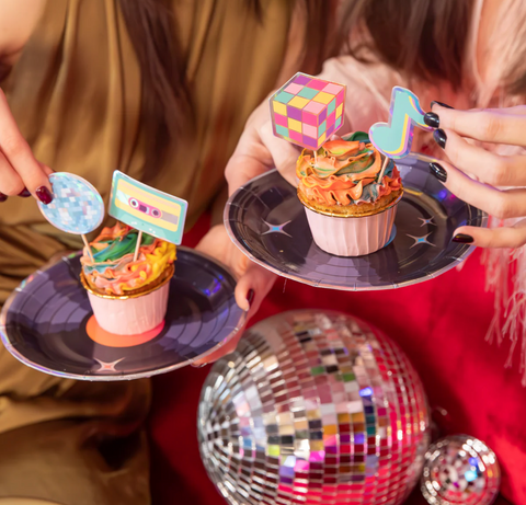 disco disko tema vakarelis sventes dekoracijos