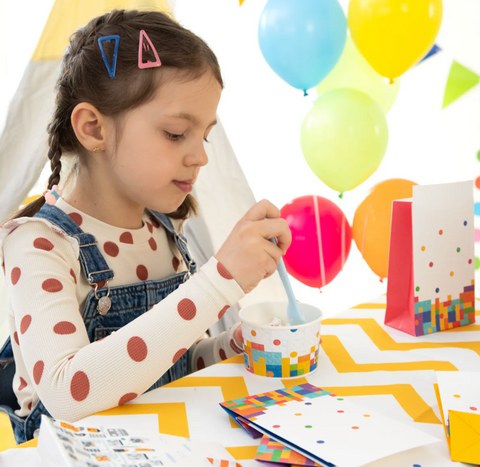 Ice cream and treat containers "Block Party"