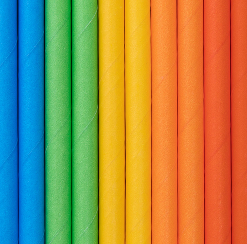 spalvoti šiaudeliai lego tema šventė dekoracijos