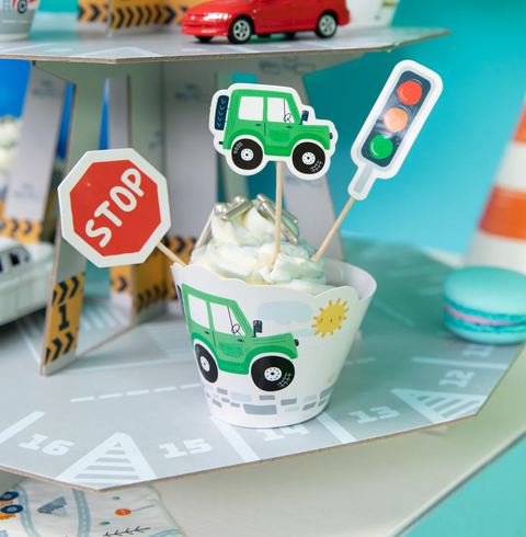 keksiukų papuošimai dekoracijos mašinos tema automobiliai gimtadienio dekoras