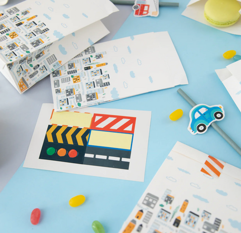 skanestu maisiukai saldainiams maiseliai sveciams sventes dekoracijos masinos automobiliu tema