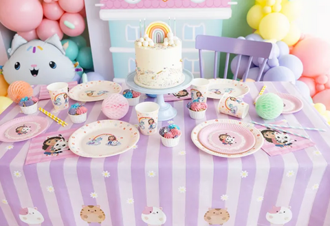 gabby dollhouse gabes leliu namai gimtadienio dekoracijos sventine atributika lekstes puodeliai puodukai