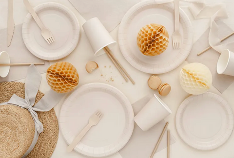 Įvairių spalvų staltiesės (137x183cm)