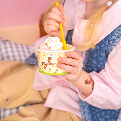 indeliai ledams skanestams gimtadieniui sventei arkliuku ūkio tema