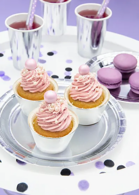 Shiny paper plates (silver, gold, rose gold)