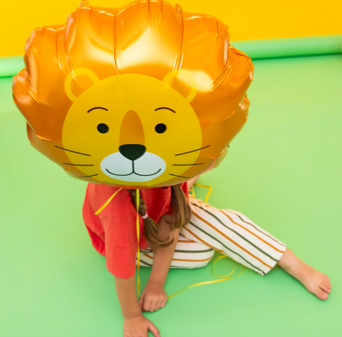 balionas dekoracijos gimtadieniui safario guvunu tema balionai liutas