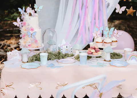 statltiese kaspineliai vienaragiu tema